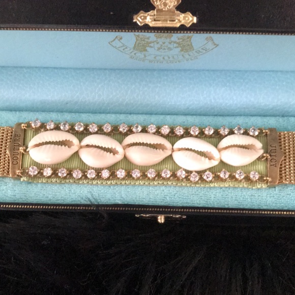 Juicy couture rhinestone bracelet shell leather - Picture 2 of 5